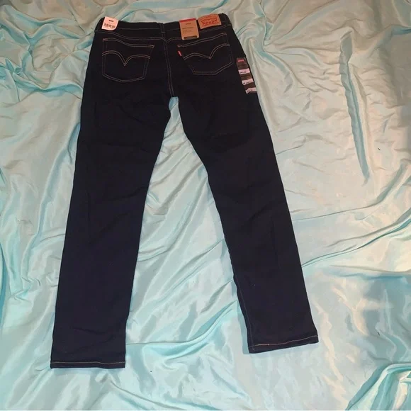 NWT Levi Boyfriend Dark Denim Jeans Size 28 x 30 - Picture 6 of 7